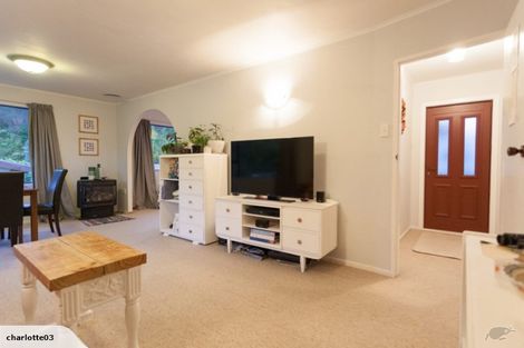 Photo of property in 24 Percy Dyett Drive, Karori, Wellington, 6012