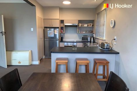 Photo of property in 16 Kirriemuir Street, Maryhill, Dunedin, 9011