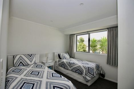 Photo of property in 13 Mermaid Place, Whitianga, 3510