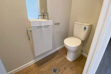 Photo of property in 2/125b Metcalfe Road, Ranui, Auckland, 0612