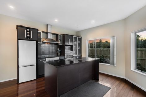 Photo of property in 25 Artillery Drive, Papakura, 2110