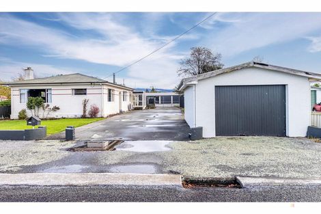 Photo of property in 6 Michael Street, Waimate, 7924