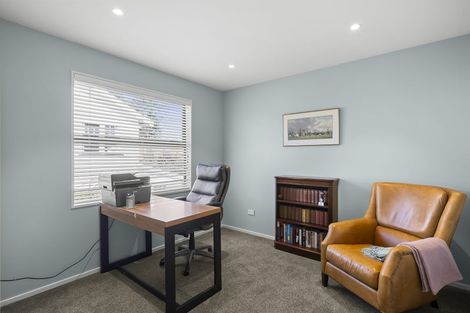 Photo of property in 20 Wai-iti Terrace, Burnside, Christchurch, 8053