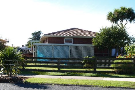 Photo of property in 56 Hokianga Street, Mangere East, Auckland, 2024