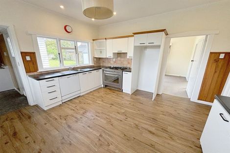 Photo of property in 39 Straven Road, Riccarton, Christchurch, 8011