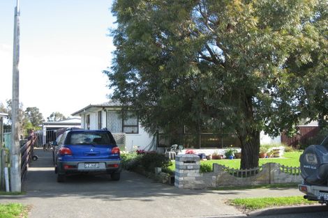 Photo of property in 9 Watson Street, Bulls, 4818