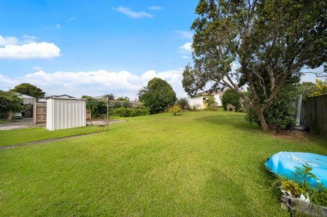Photo of property in 80 Riverpark Crescent, Henderson, Auckland, 0610
