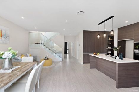 Photo of property in 31 Ballyholey Drive, Flat Bush, Auckland, 2019