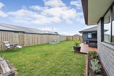 Photo of property in 74 Stationmasters Way, Prebbleton, 7604