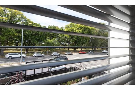 Photo of property in 2/77 Deans Avenue, Riccarton, Christchurch, 8011