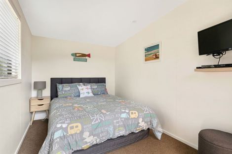 Photo of property in 1992 Queen Charlotte Drive, Momorangi Bay, Picton, 7281