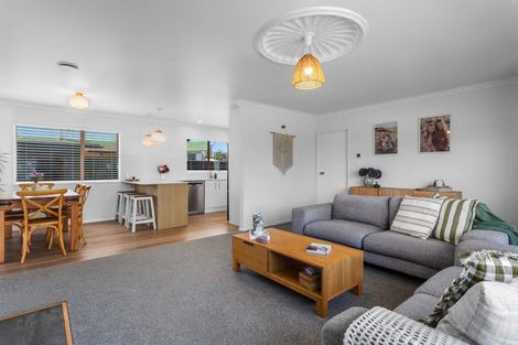 Photo of property in 114 Riverside Drive, Whakatane, 3120