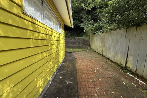 Photo of property in 5a Magnolia Grove, Maungaraki, Lower Hutt, 5010