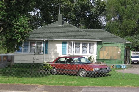 Photo of property in 12 Larsen Road, Panmure, Auckland, 1072