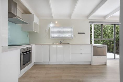 Photo of property in 403a Ocean Road, Whangamata, 3620