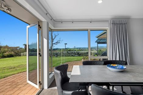 Photo of property in 549 Cambridge Road, Tauriko, Tauranga, 3110