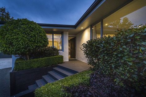 Photo of property in 34 Churchill Avenue, Hokowhitu, Palmerston North, 4410