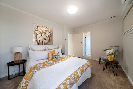 Photo of property in 2 Nile Road, Kelston, Auckland, 0602