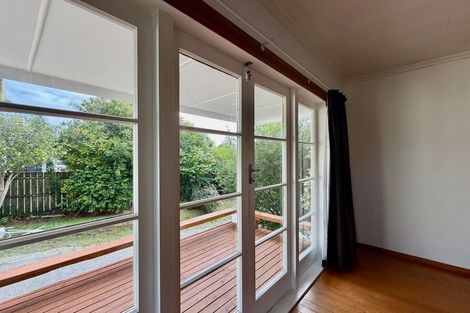 Photo of property in 56 Christmas Road, Manurewa, Auckland, 2102