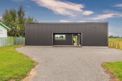 Photo of property in 83 Marumaru Street, Marton, 4710