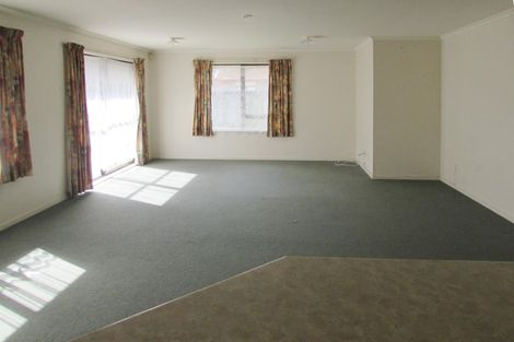 Photo of property in 60 Dominion Road, Papakura, 2110
