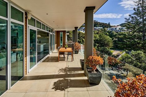 Photo of property in 300b Paremata Road, Whitby, Porirua, 5381