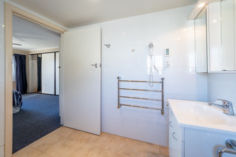 Photo of property in 89c Opawa Road, Opawa, Christchurch, 8023