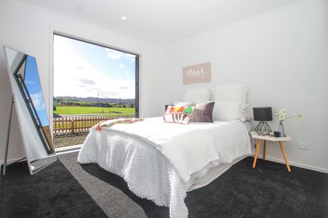 Photo of property in 22 Nellie Drive, Kumeu, 0810