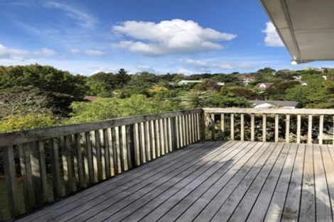Photo of property in 1/70 Oaktree Avenue, Browns Bay, Auckland, 0630
