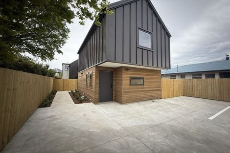 Photo of property in 4/26 Hargest Crescent, Sydenham, Christchurch, 8023