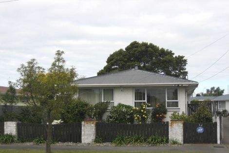 Photo of property in 12 Colesbury Street, Bishopdale, Christchurch, 8053
