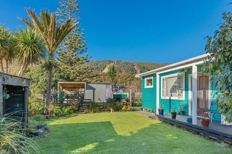 Photo of property in 2 Curtis Street, Hector, 7822