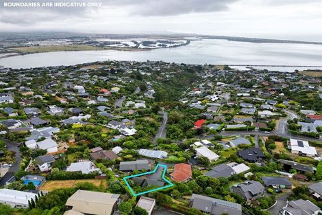 Photo of property in 202b Mount Pleasant Road, Mount Pleasant, Christchurch, 8081