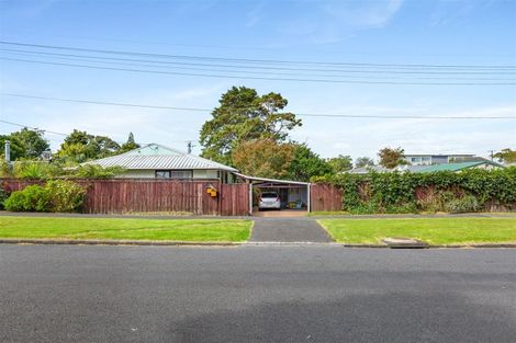 Photo of property in 1/18 Arney Road, Ranui, Auckland, 0612