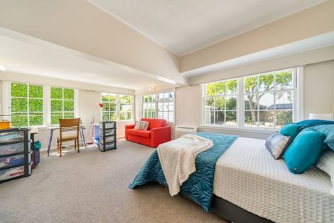 Photo of property in 8 Saint Andrews Grove, Boulcott, Lower Hutt, 5010