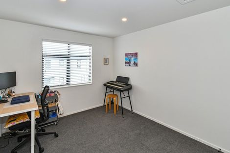 Photo of property in 3 Alliance Lane, Papakura, 2110