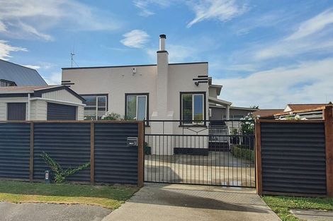 Photo of property in 31 Puriri Terrace, Roslyn, Palmerston North, 4414