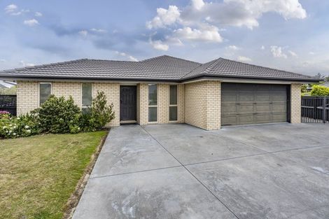 Photo of property in 7 Ambrose Place, Rangiora, 7400