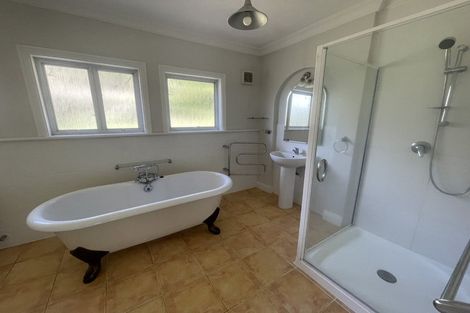 Photo of property in 25 Brigantine Drive, Beach Haven, Auckland, 0626