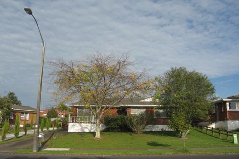 Photo of property in 61 Cascades Road, Pakuranga Heights, Auckland, 2010