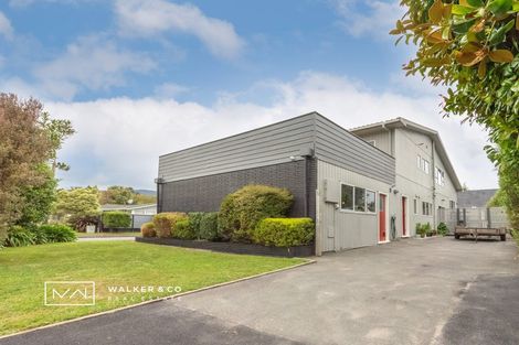 Photo of property in 1 Roband Crescent, Brown Owl, Upper Hutt, 5018