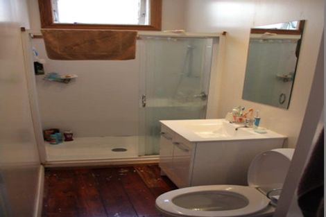 Photo of property in 5 Allenby Terrace, Wellington Central, Wellington, 6011