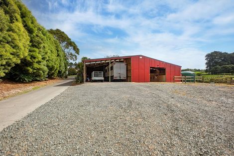Photo of property in 17 Deacon Road, Riverhead, Kumeu, 0892