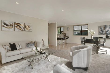 Photo of property in 14 Walter Macdonald Street, Howick, Auckland, 2014