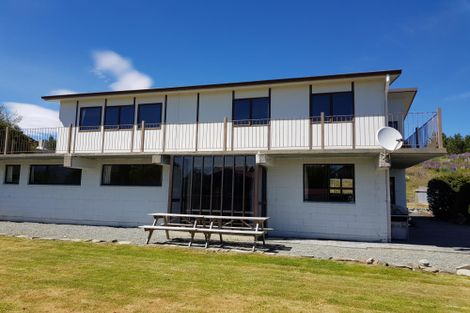 Photo of property in 11 Burnett Place, Lake Tekapo, 7999