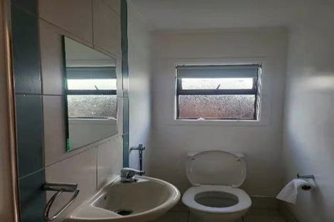 Photo of property in 53 Kennedy Avenue, Forrest Hill, Auckland, 0620