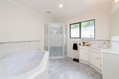 Photo of property in 5 Cobbe Crescent, Feilding, 4702