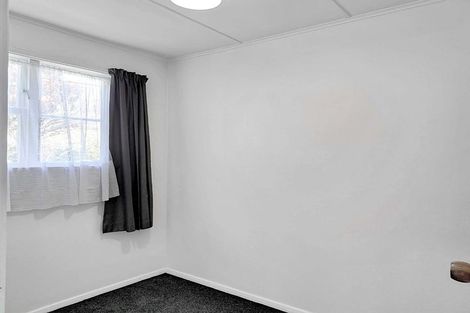 Photo of property in 87 Reynolds Street, Taita, Lower Hutt, 5011