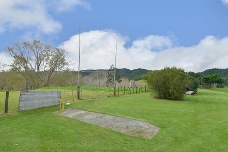 Photo of property in 268 Awaroa River Road, Abbey Caves, Whangarei, 0110