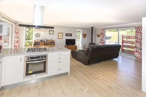 Photo of property in 10 Sunset Drive, Baylys Beach, Dargaville, 0377